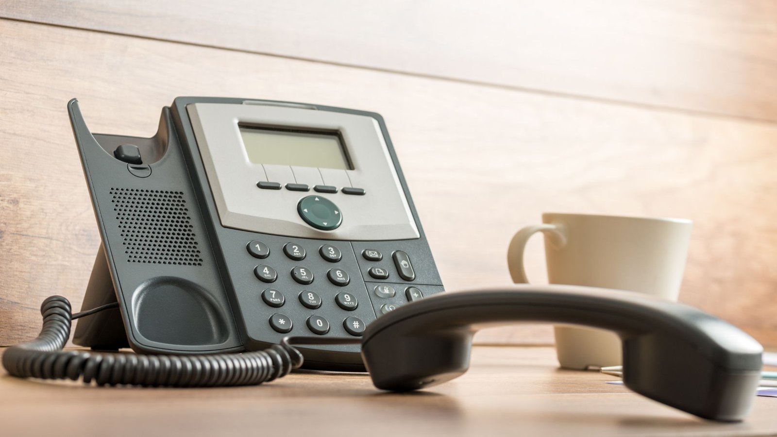 Desk phone off the hook